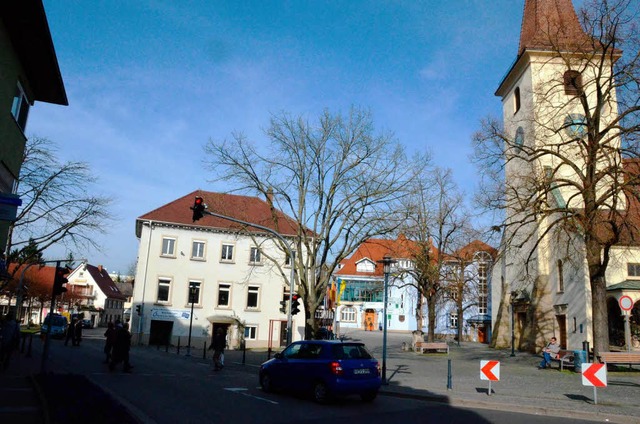 Die Ortsdurchfahrt auf Hhe von Rathau...aktiv ist der Bereich aber noch nicht.  | Foto: Alexander Huber