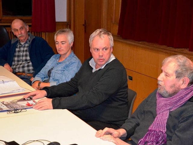 Die Kleinkemser Antennengemeinschaft s...er  Kurt Niesyto und Gnther Schning.  | Foto: marco schopferer