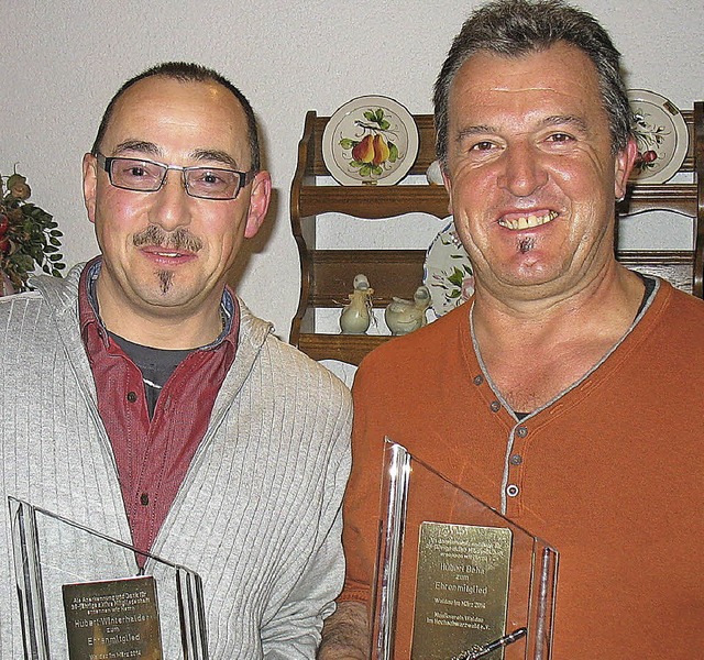Hubert Beha (rechts und Hubert Winterh...e sind Ehrenmitglieder des MV Waldau.   | Foto: Gaby Beha