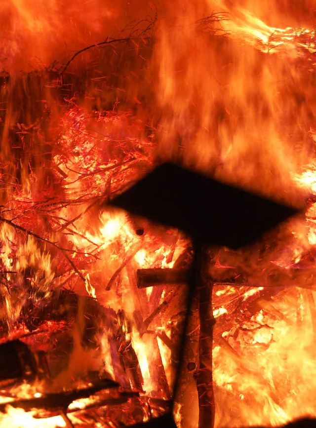 Morgen Abend brennt das Weiler Scheibenfeuer.   | Foto: Lauber