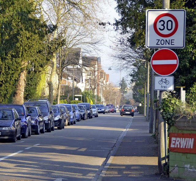 Rund 40 Meter bis zur Tiefgarageneinfa...beren Schanzstrae aufgehoben werden.   | Foto: SENF