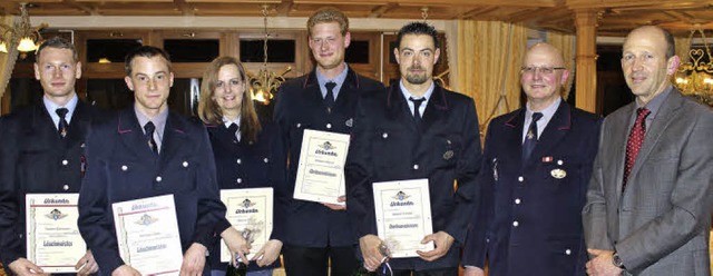 Ehrungen bei der Wehr in Grafenhausen ...Strittmatter und  Christian Behringer.  | Foto: Luisa denz