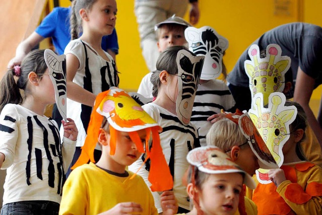 &#8222;Die Erde ist den Garten&#8220;: Motto des Musicals der Grundschler.  | Foto: Heidi Foessel