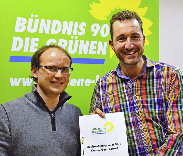 Boris Pasek und Thorsten Blank vom Lr...rsentieren das Kommunalwahlprogramm.   | Foto: Annette Mahro