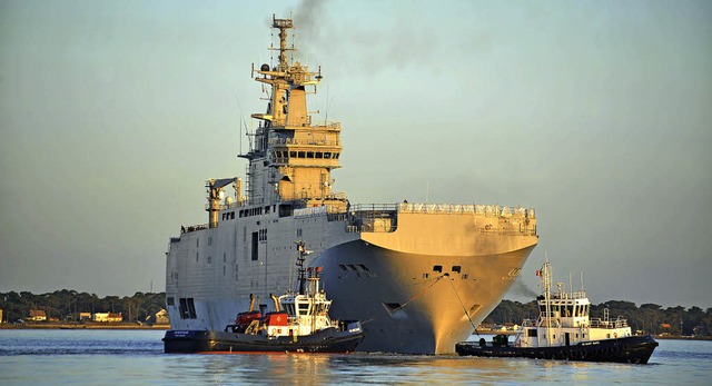Die von Russland bestellte &#8222;Wlad...franzsischen Hafen von Saint-Nazaire   | Foto: AFP
