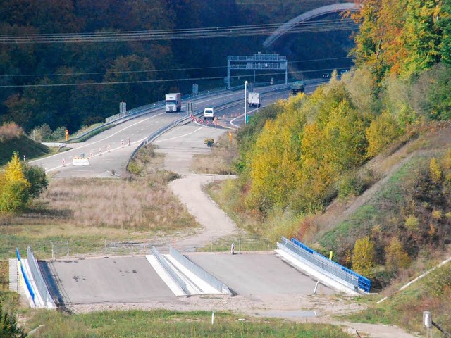 Dass die A 98 stlich des Autobahndrei...ht, rgert groe Teile  des Kreistags   | Foto: ralf staub