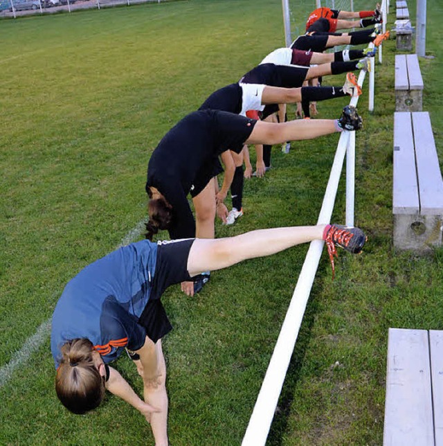 Frauenfuball TuS Binzen;  | Foto: Michael Gilg