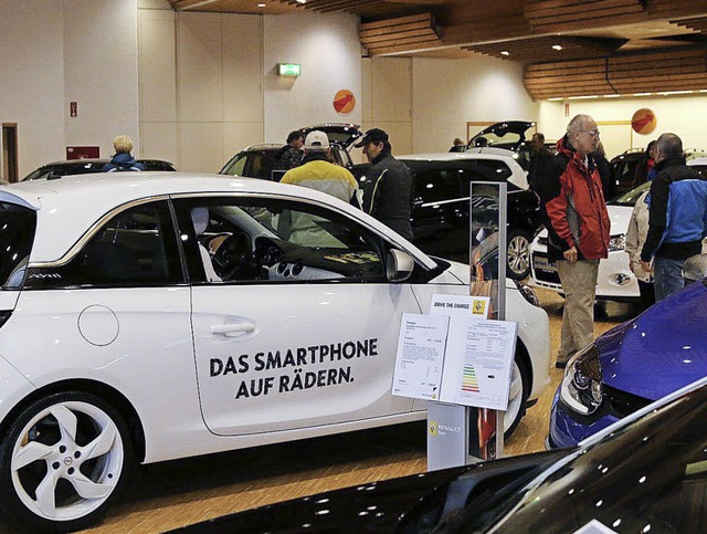 Autos in allen Varianten: Auch die 42.... ihre Anziehungskraft nicht verloren.   | Foto: Hans-Jrgen Hege