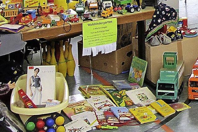 Kinderkleidermarkt in Altglashtten