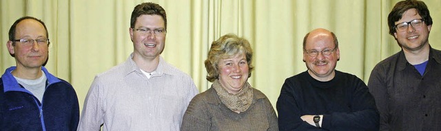Aufgestellt: (von links) Gnther Hirt,...d bis zur nchsten Wahl im Mrz 2015.   | Foto: Hans-Jochen Kpper