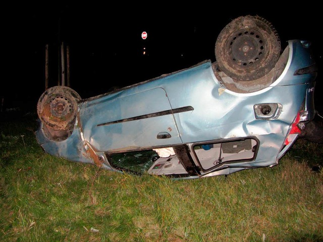 Auch hier war Alkohol im Spiel: Archivbild von einem Unfall bei Bad Krozingen.  | Foto: Polizei