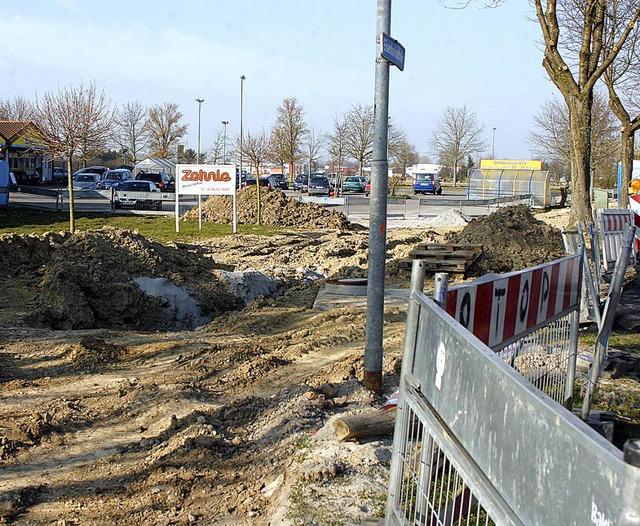 Im Zuge der Baustelle soll ein Geh- un...ungsplan aus dem Jahr 1990 enthalten.   | Foto: Heidi Fssel