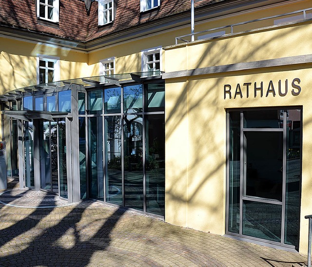 Die ffentlichkeitsarbeit im Rathaus von Badenweiler ist in die Kritik geraten.   | Foto: Sigrid Umiger