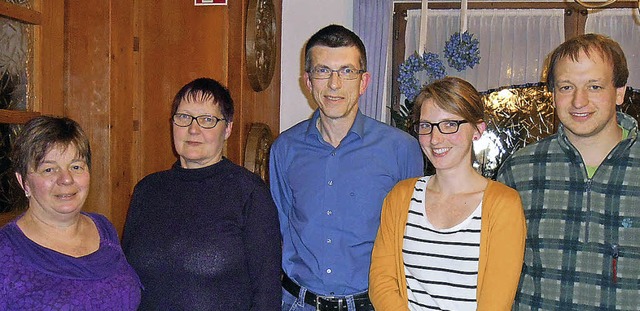 Die Vorsitzende Judith Hadenfeldt-Duri...e Moser und Bernd Bastian im Vorstand.  | Foto: Simon Tenz