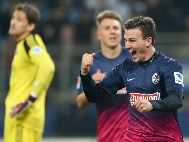 Vladimir Darida freut sich ber seinen Treffer zum 0:1 in Hamburg.  | Foto: dpa