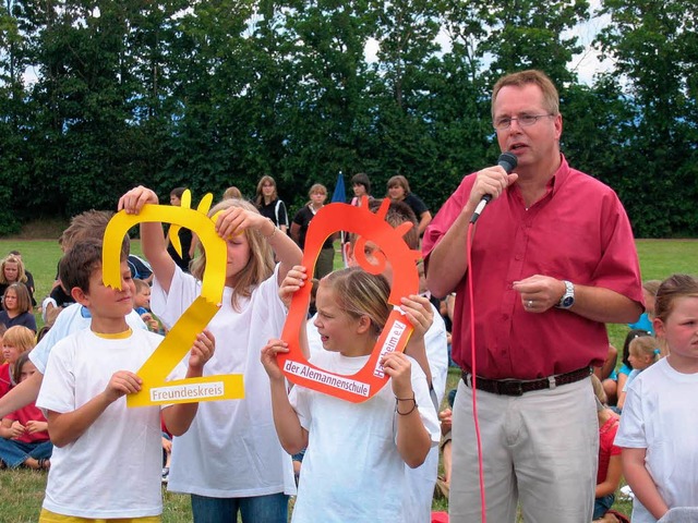 2009 feierte der Freundeskreis  20. Ge...nzen der Belastbarkeit  berschritten.  | Foto: Ingeborg Grziwa