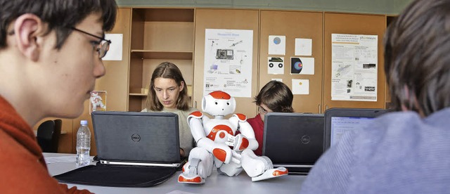 Auch die Robotik ist Bestandteil des Angebots im Phaenovum in Lrrach.   | Foto: Felix Held