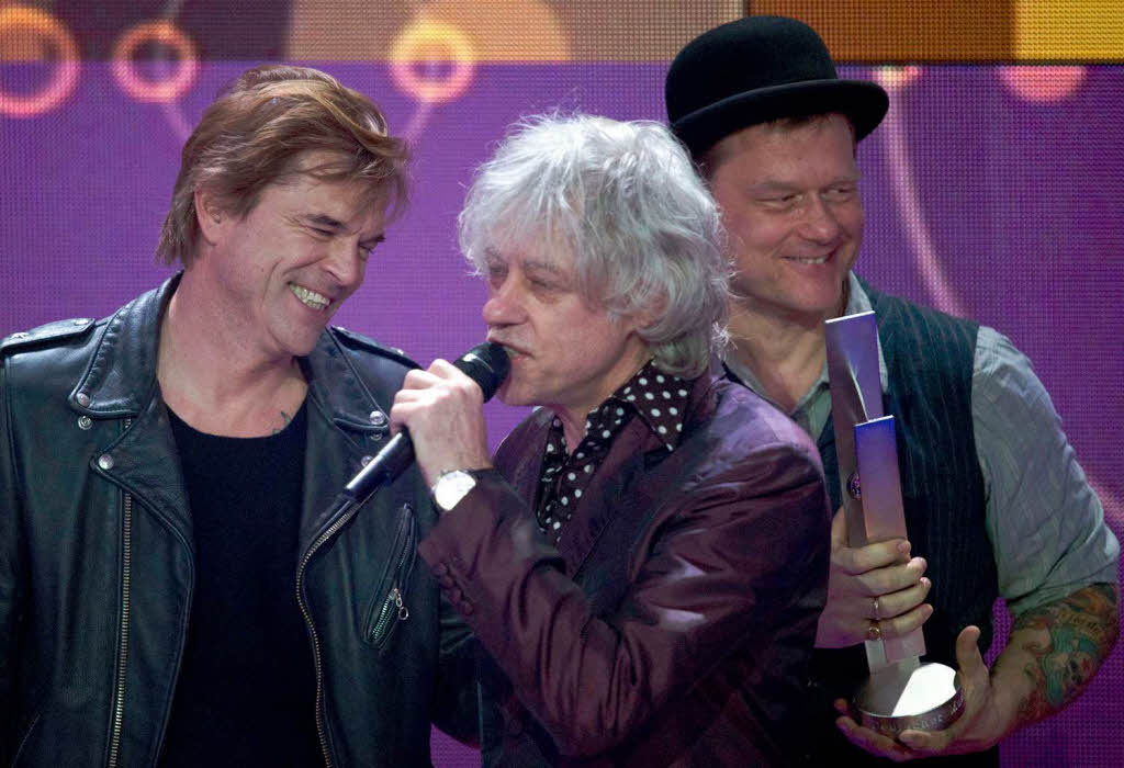 Bob Geldof (Mitte) und die Toten Hosen