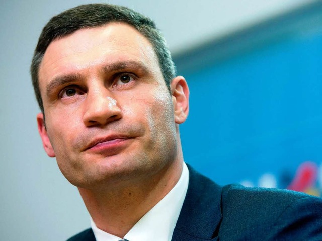 Vitali Klitschko will nun doch nicht a... Mai bei der Prsidentenwahl antreten.  | Foto: dpa