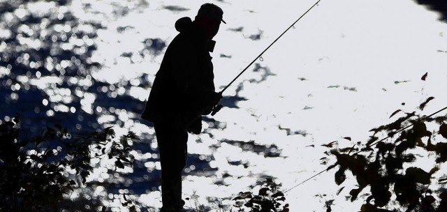 Nicht nur das Angeln an sich, sondern ...tzvereins in St. Blasien (Symbolbild).  | Foto: Axel Heimken, dpa