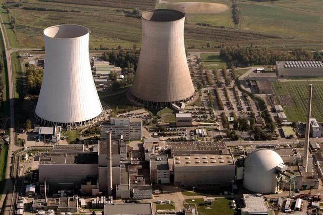 Das Kernkraftwerk Philippsburg: Das Ge... von 2016 an abgebrochen werden soll.   | Foto: dpa