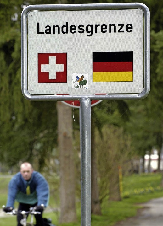 Besonderheit des Kammergebiets: die me...meter lange EU-Außengrenze zur Schweiz  | Foto: dpa