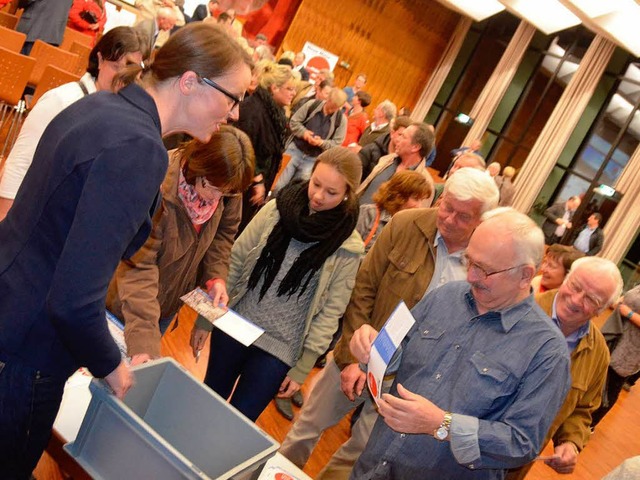 Ausgefllte Postkarten konnte man gleich abgeben.  | Foto: Ralf H. Dorweiler