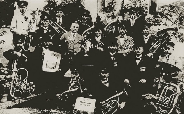 Anno 1924: Der Musikverein Eschbach fe...rRepro>dieter eckert</BZ-FotoNurRepro>  | Foto: MV Eschbach