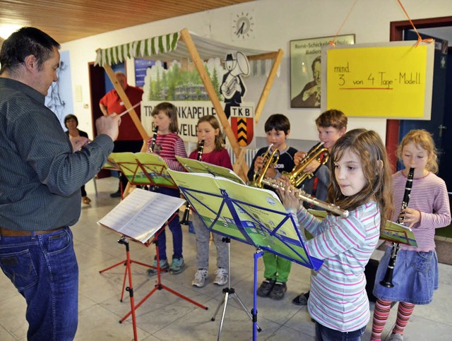 Musizieren gehrt zum Angebot der Ganztagsschule.  | Foto: Sigrid Umiger