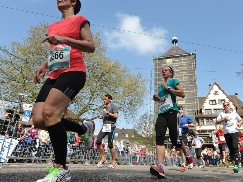 So ein Marathon hat viele Gesichter: Lufer, Zuschauer, Helfer, Organisatoren, Musiker...