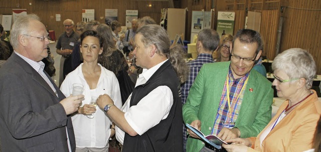 Erffnung Kaisersthler Naturheiltage:...usstellung in der Endinger Stadthalle.  | Foto: Ilona Huege