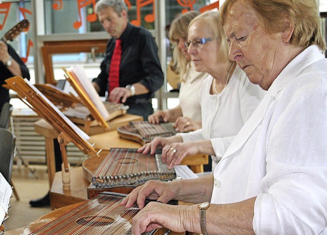 Traditionelle und moderne Musikstcke ...e Ihringen bei ihrem Frhjahrskonzert.  | Foto: Elisabeth Jakob-Klblin