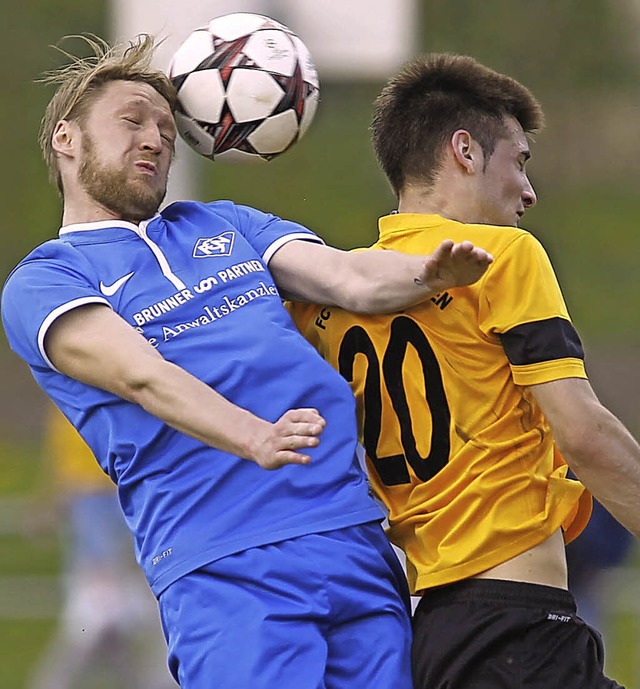 Kopfball-Grimassen: Florian Heitzmann...  | Foto: FotoDesignTS, Thomas Scherer