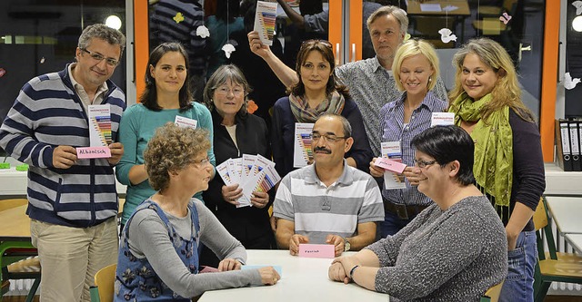 Die Emmendinger Bildungslotsen: Tahir ...isch), Angela Hauser (Schulleiterin).   | Foto: Anke Gollnow