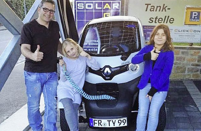So umweltfreundlich kann tanken sein:N..., wie Elektroautos Solarstrom tanken.   | Foto: privat