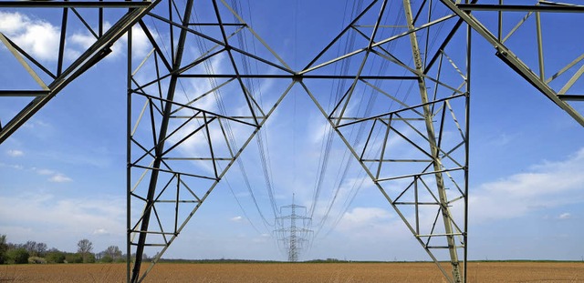 Die Leitung liegt, der Strom kann flieen.  | Foto: dpa