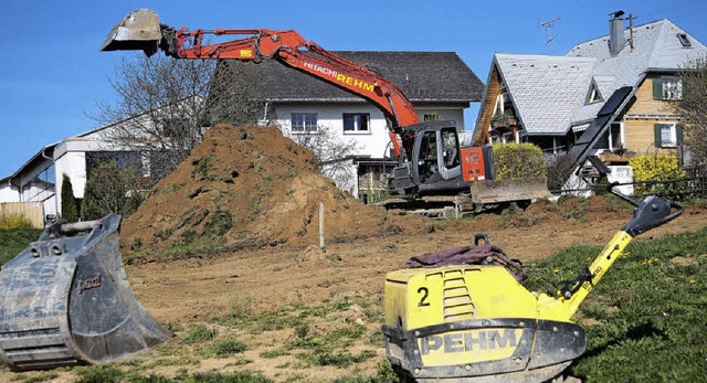 Mit den Bauarbeiten fr das erste Wohn...chulstrae in Grafenhausen begonnen.    | Foto: WILFRIED DIECKMANN