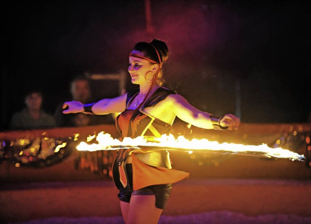 Keine Angst vorm Feuer: Eine doch eher... ist im Circus Montana zu bewundern.    | Foto: Rita Eggstein