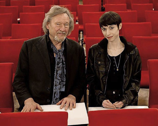 Reinhold-Schneider-Preistrger im rote...ls: Klaus Theweleit und Lisa Krnzler   | Foto: albert josef schmidt