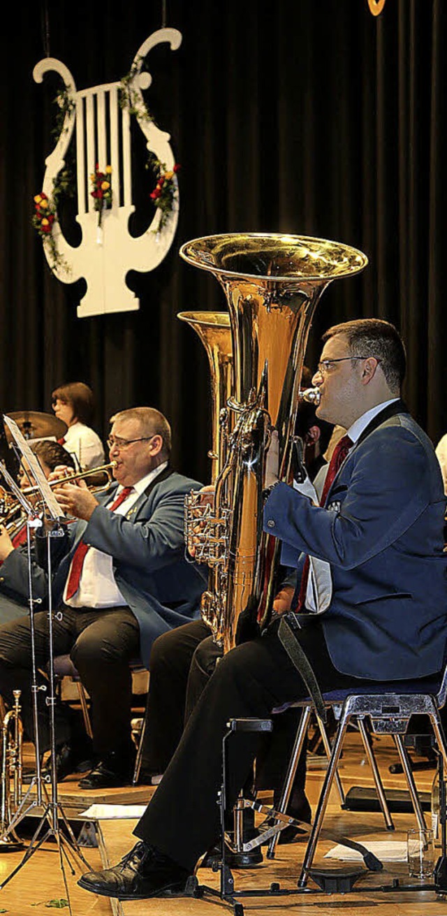 Groen Anklang fand die Darbietung der Stadtmusik bei ihrem Jubilumskonzert.  | Foto: Hans-Jrgen Hege