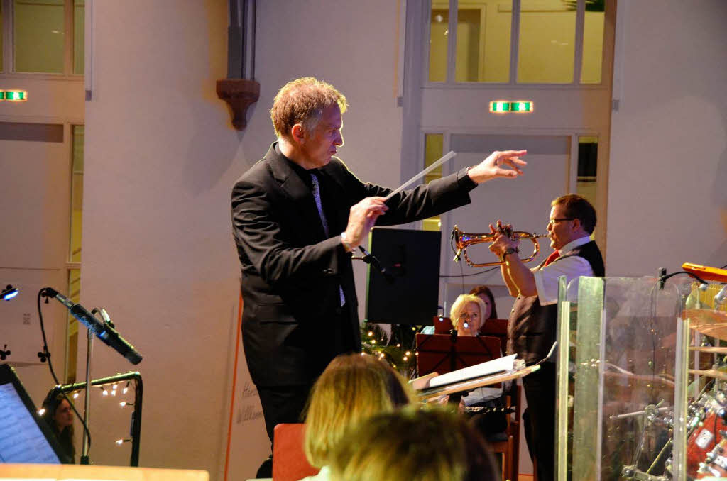 Stephan Rinklin als Orchesterleiter