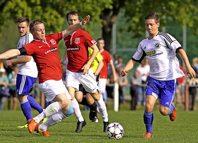 Fabian Sutter gegen Pascal Geiger  | Foto: Klein