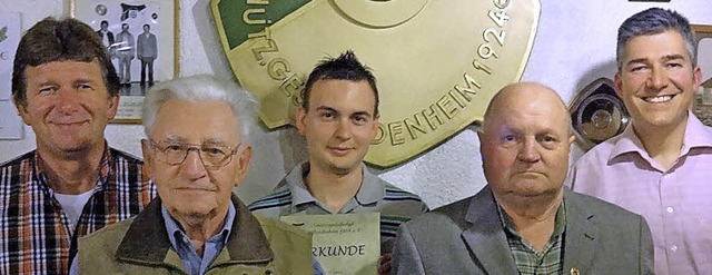 Ehrung fr treue Mitglieder (von links...in, Walter Schfer und Mathias Beiser   | Foto: dieter fink