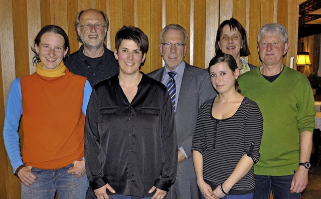 Der neue Vorstand: Katharina Korinthen...en Vorsitzenden Hans Maier (von links)  | Foto: Andrea Kurz