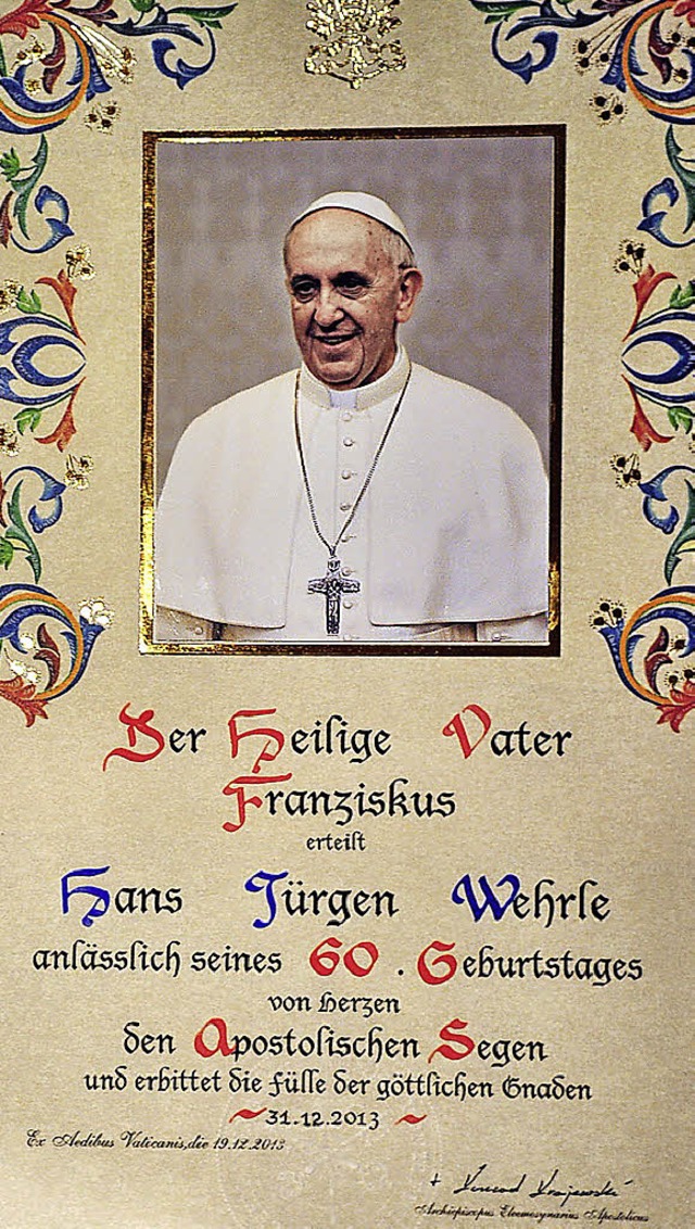 Zur Erinnerung ein Zertifikat von Papst Franziskus  | Foto: Horst Dauenhauer