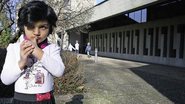 Alisha fhlt sich in Merzhausen wohl. Die Familie will hier bleiben.    | Foto: Manuela Mller