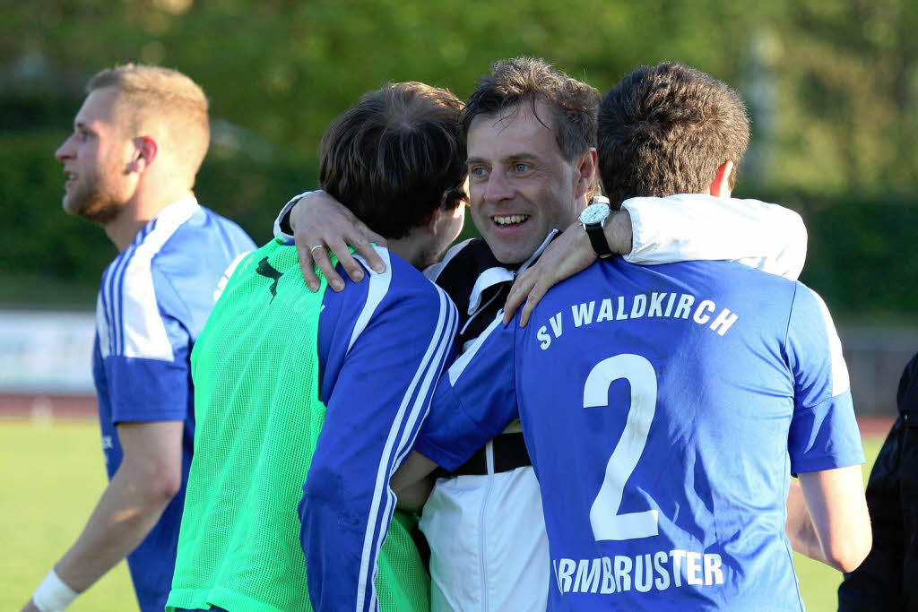 Begeisterung pur herrschte nach dem 3:2-Halbfinalsieg des SV Waldkirch. Es war ein echtre Pokalkrimi gegen den Freiburger FC