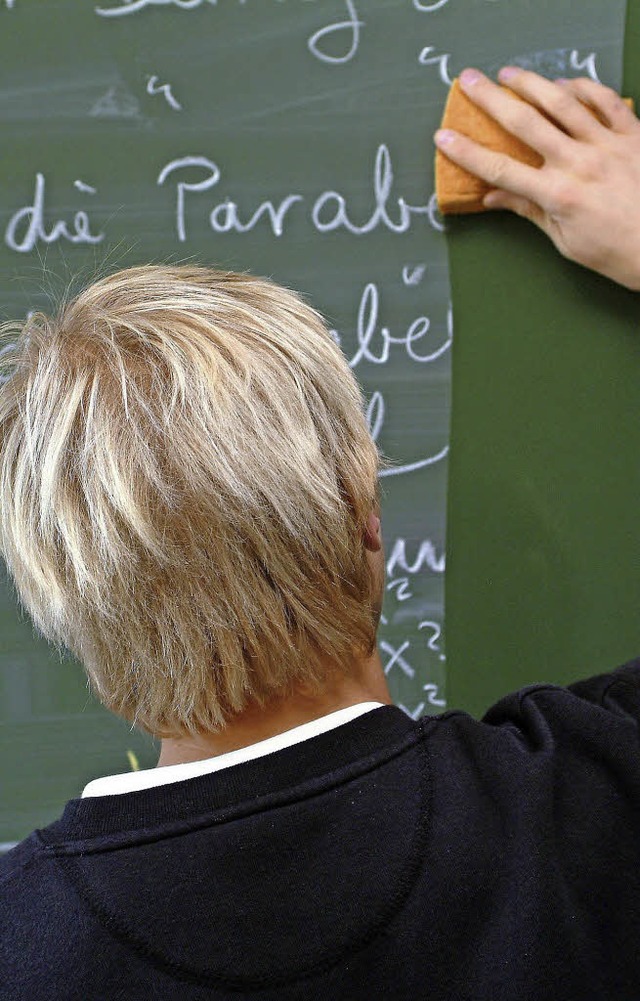 Lehrer sollen in Basel gleich unbefristete Vertrge erhalten.   | Foto: dpa