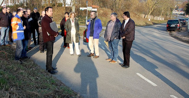 Mehrfach schaute sich der Gemeindeverw...lotprojekt mit Radstreifen entschied.   | Foto: Frey