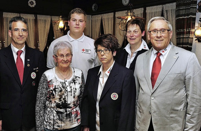 Dieter Sprich vom Kreisverband (rechts..., Rosemarie Wehrle und Christine Pro.  | Foto: Horst Dauenhauer